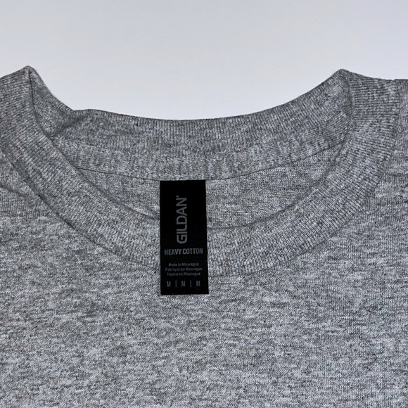 Don't Be An Assquatch Bigfoot T-Shirt Sport Gray Size Medium NEW - Picture 3 of 6